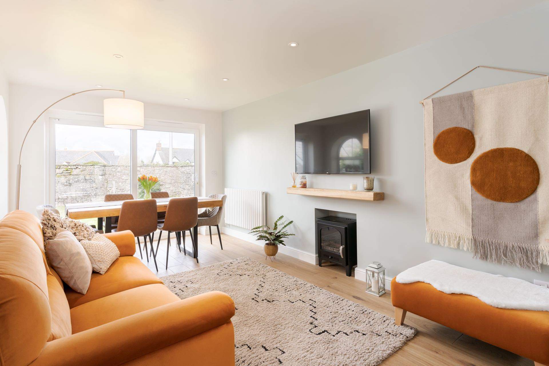 Luxury dining space