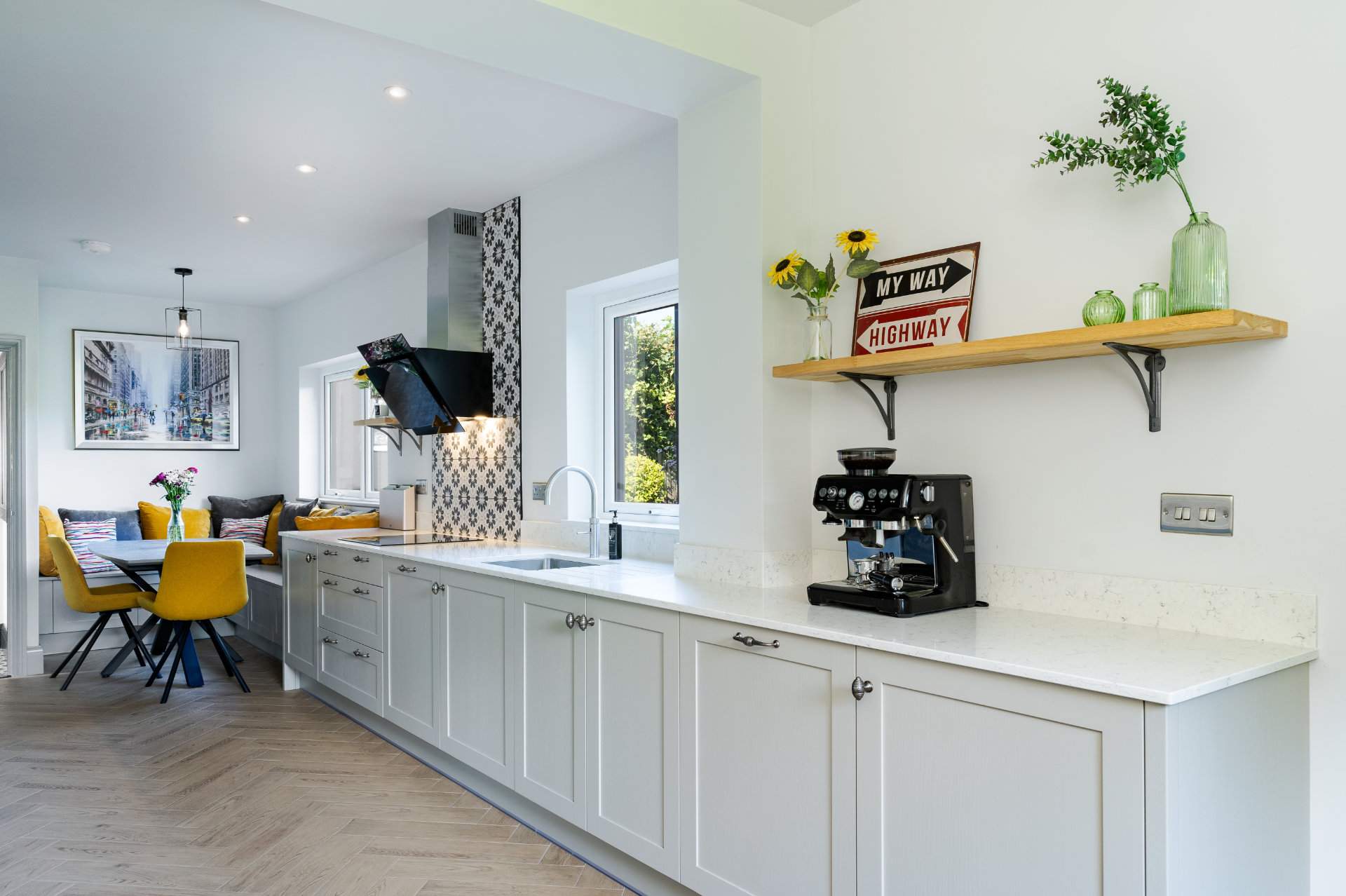 Ample kitchen worktop space