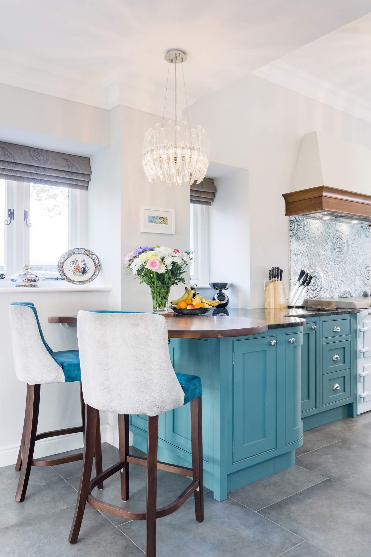 Walnut breakfast bar
