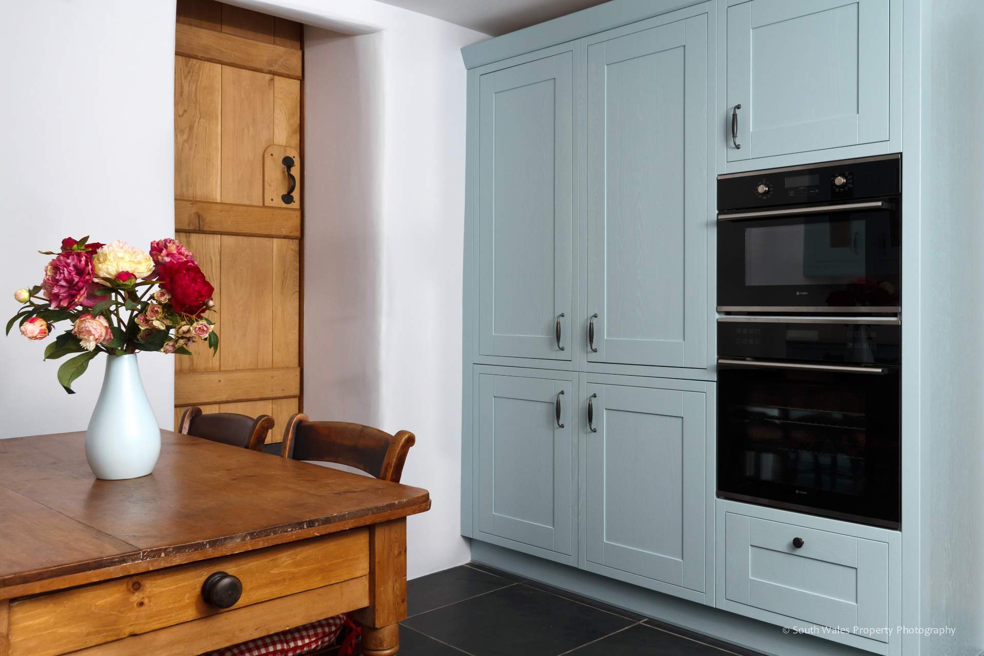 Modern kitchen appliances
